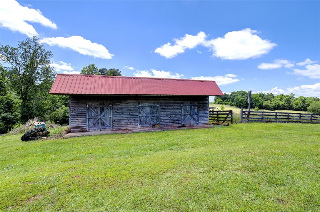 245 Stephens Road Pickens, SC 29671 - Photo 37 of 46 Gallery Image 37