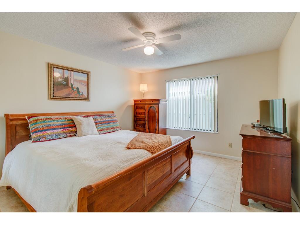 9630 Riverside Drive, Unit 1 Sebastian, FL 32958 - Photo 20 of 36