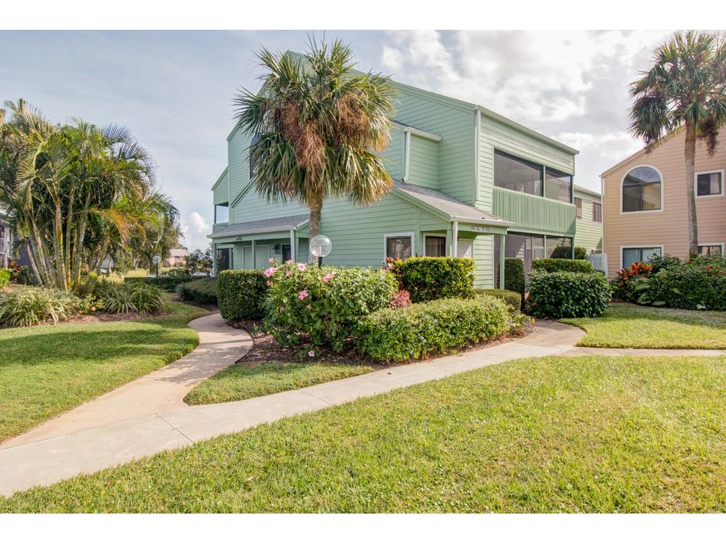 9630 Riverside Drive, Unit 1 Sebastian, FL 32958 - Photo 3 of 36