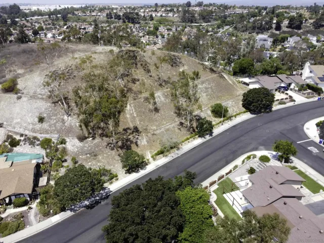 $190,000 | 1702 Havenwood Drive, Unit 1087D4, Oceanside, CA 92056