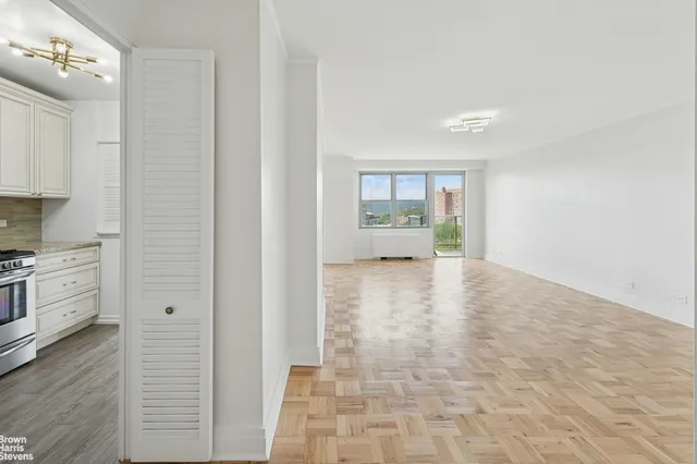 $645,000 | 2500 Johnson Avenue, Unit 15N | Spuyten Duyvil