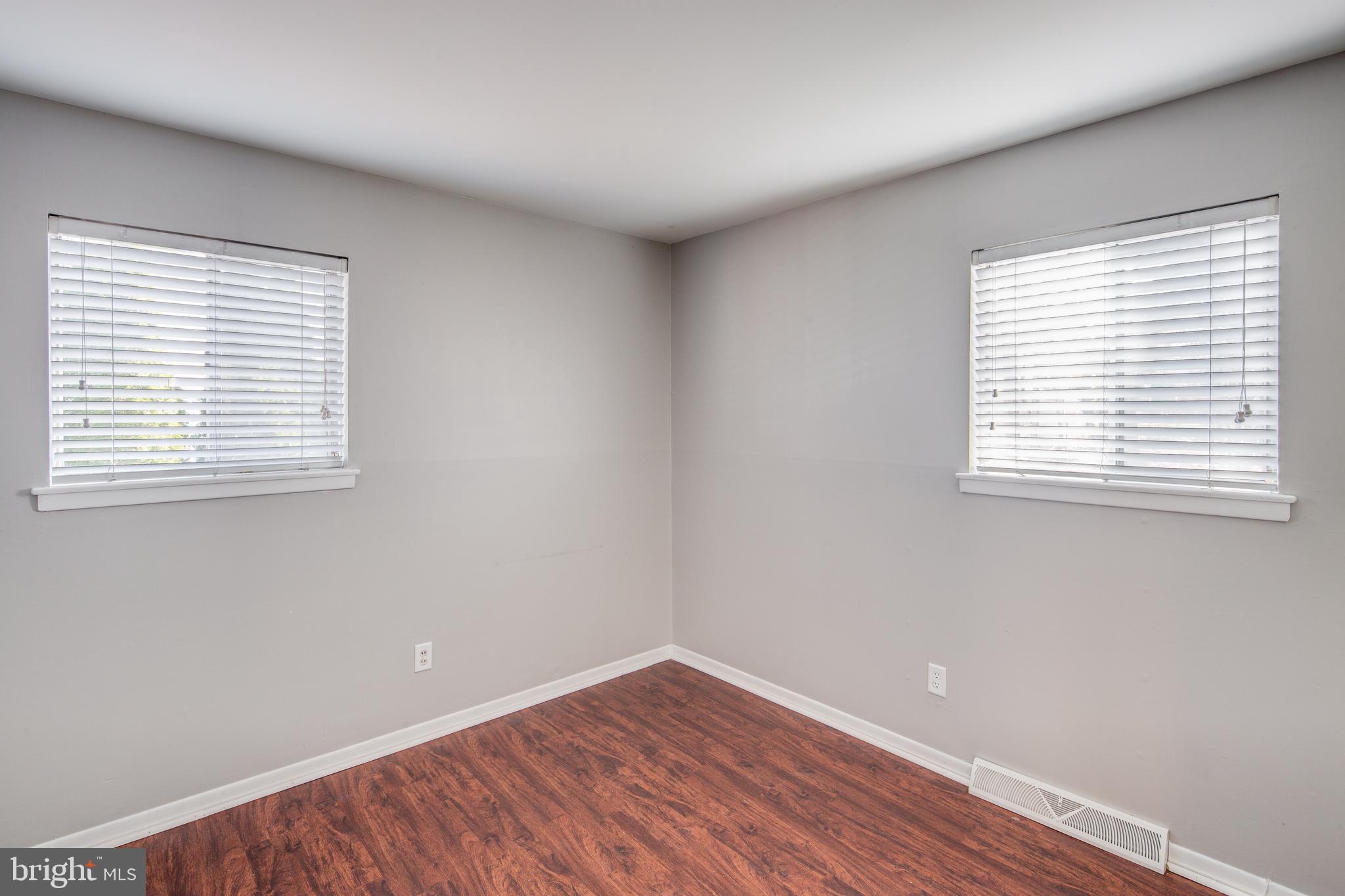 521 Coach Road Turnersville, NJ 08012 - Photo 12 of 15