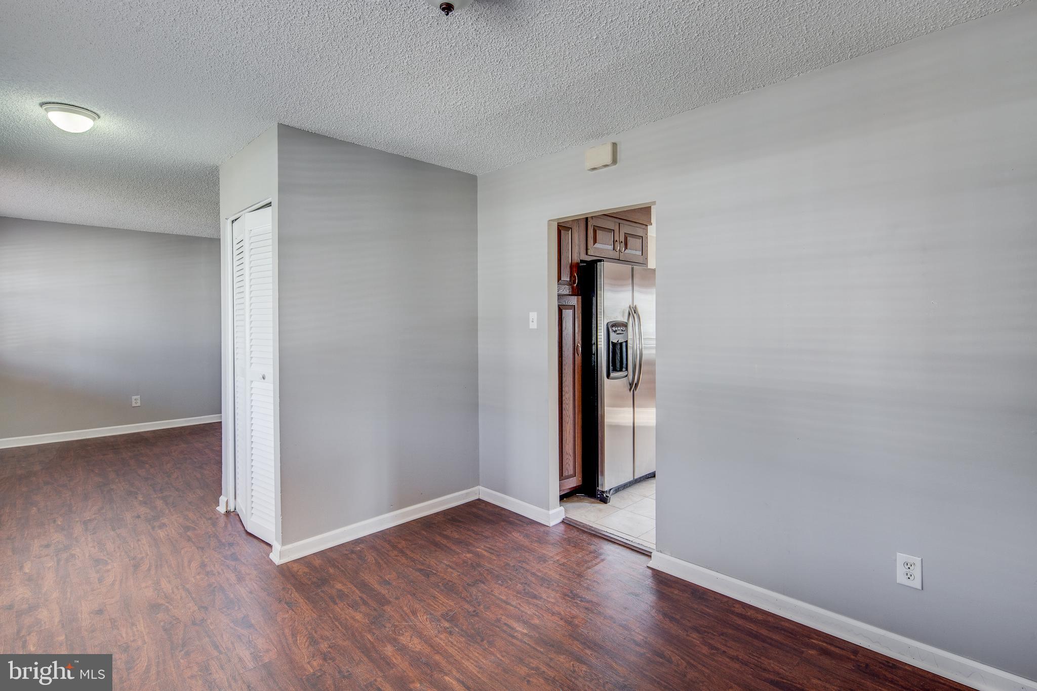 521 Coach Road Turnersville, NJ 08012 - Photo 4 of 15