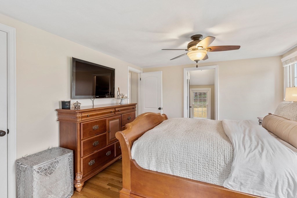 119 Laurel Road West Springfield, MA 01089 - Photo 16 of 25 Gallery Image 16