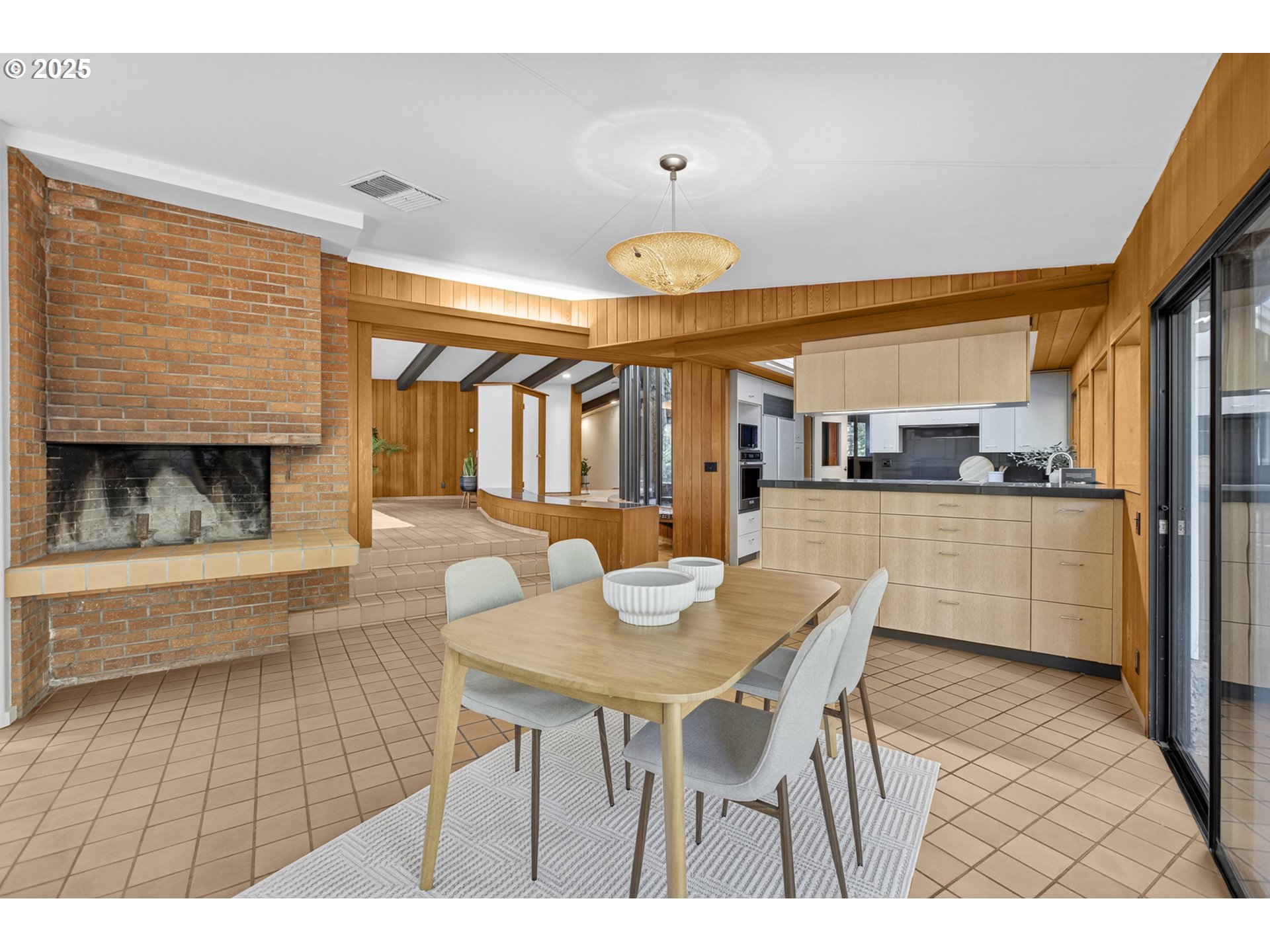 2606 Spring Boulevard Eugene, OR 97403 - Photo 16 of 48 Gallery Image 16
