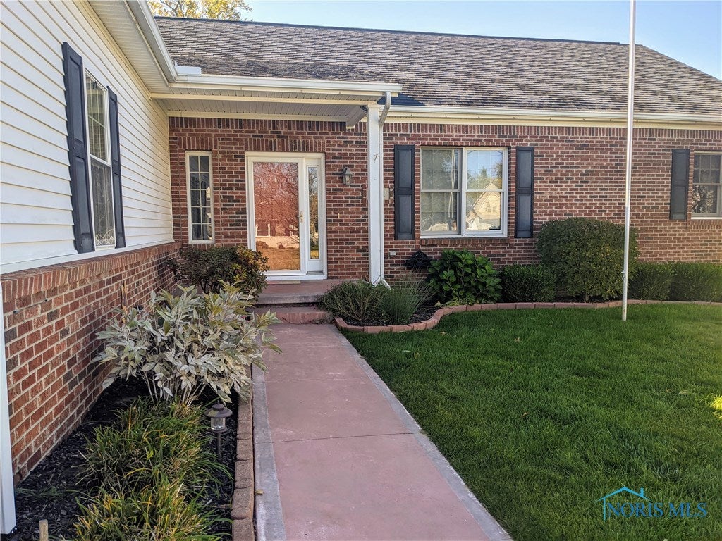 1121 West State Line Road Toledo, OH 43612 - Photo 2 of 43 Gallery Image 2