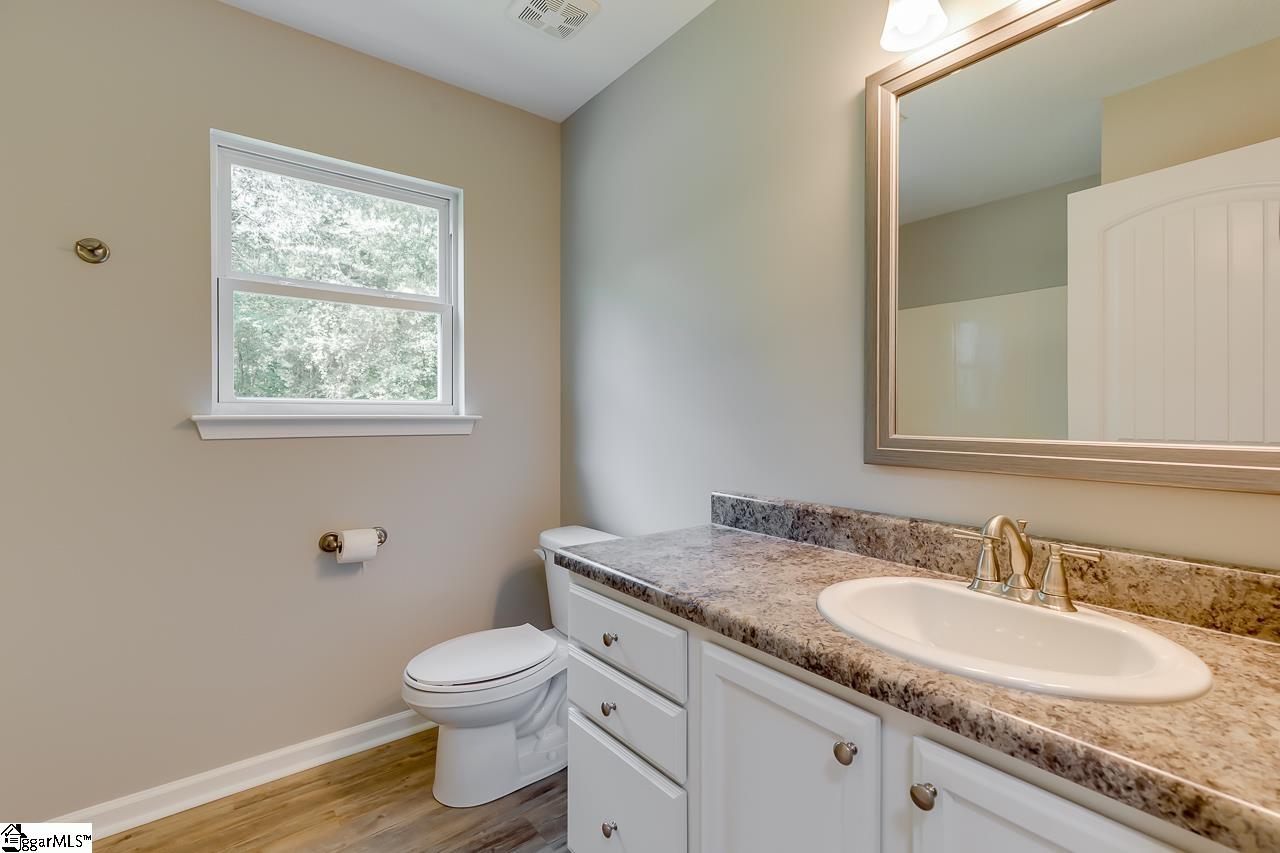 2089 Mt Lebanon Road Campobello, SC 29322 - Photo 24 of 36