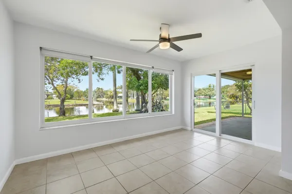 $710,000 | 5261 Southwest 89th Avenue, Cooper City, FL 33328