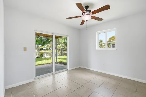 $710,000 | 5261 Southwest 89th Avenue, Cooper City, FL 33328