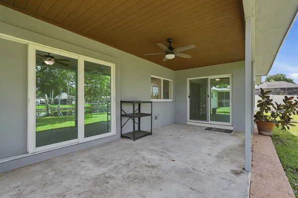 $710,000 | 5261 Southwest 89th Avenue, Cooper City, FL 33328