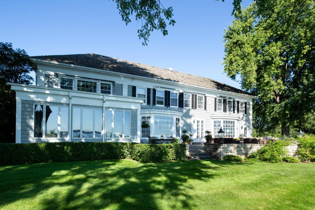 1480 Bracketts Point Road Orono, MN 55391 - Photo 22 of 31