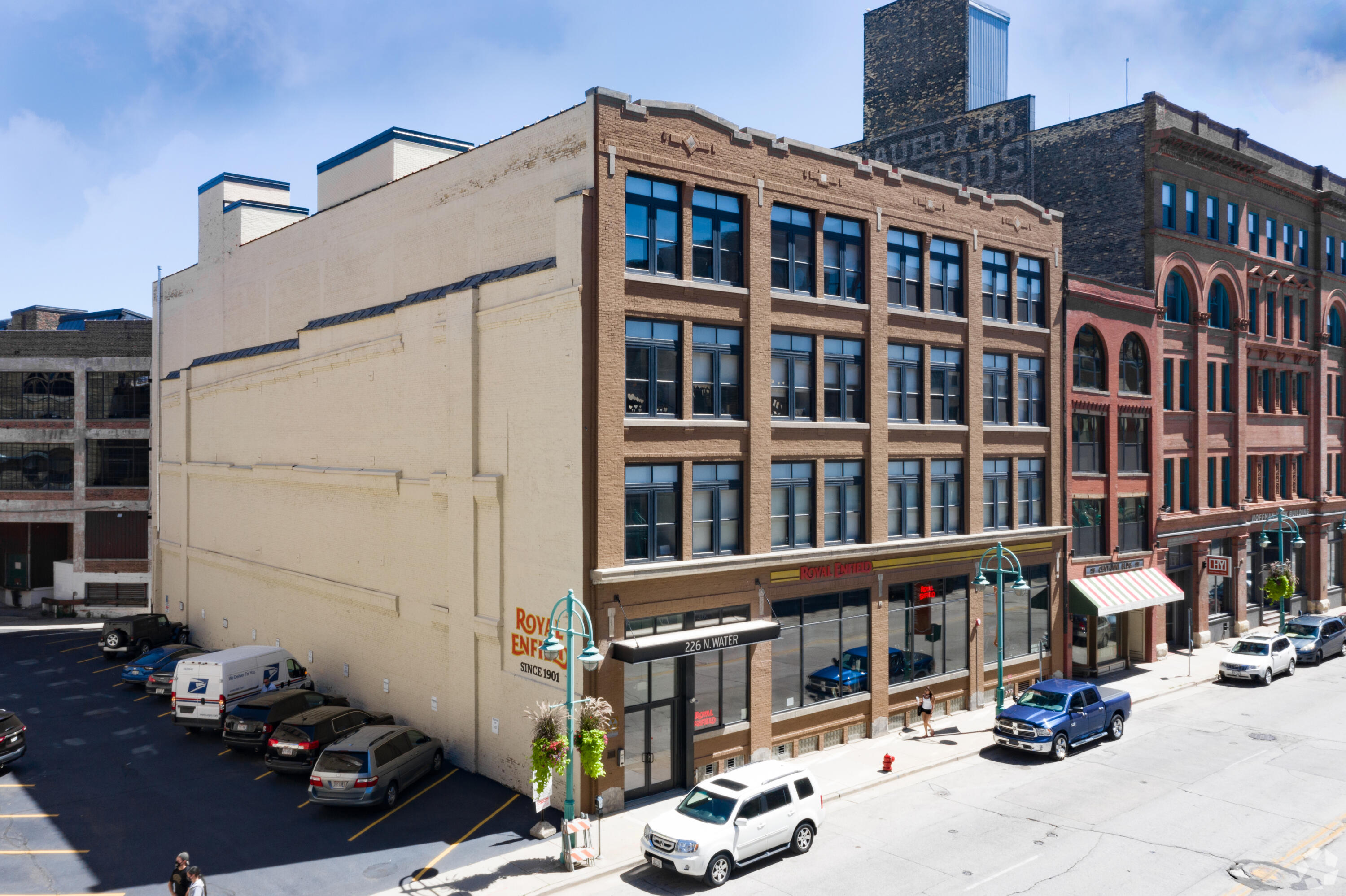 226 North Water Street Milwaukee, WI 53202 - Photo 1 of 13 Mitchell-On-Water