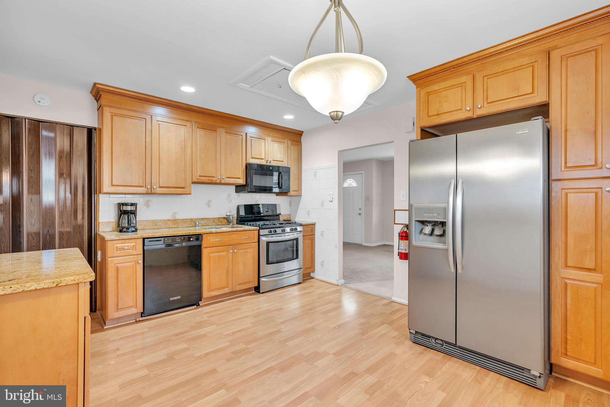 19 Paul Road Maple Shade, NJ 08052 - Photo 12 of 24