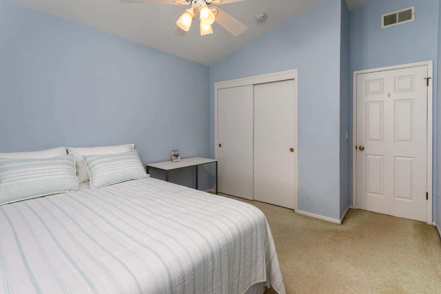 847 Amber Avenue Clovis, CA 93611 - Photo 30 of 53