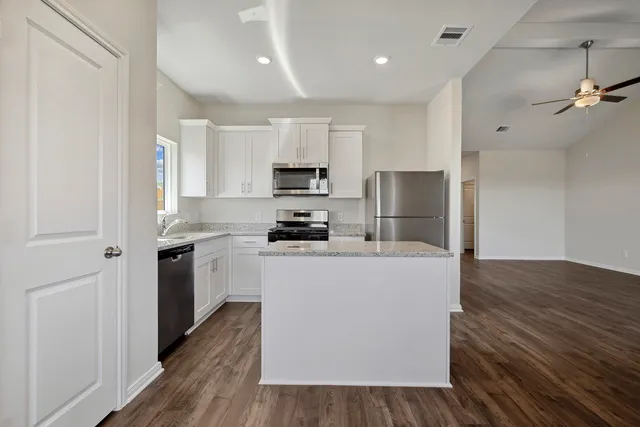 $269,000 | 10399 Red Cardinal Drive, Cleveland, TX 77328