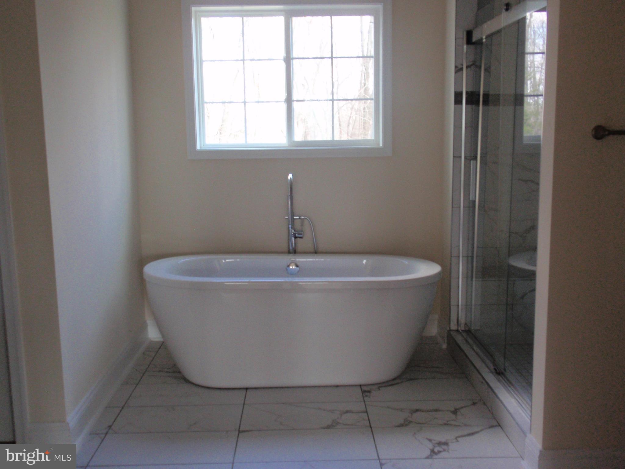 3602 Danville Road Brandywine, MD 20613 - Photo 23 of 25 Bath (Master)