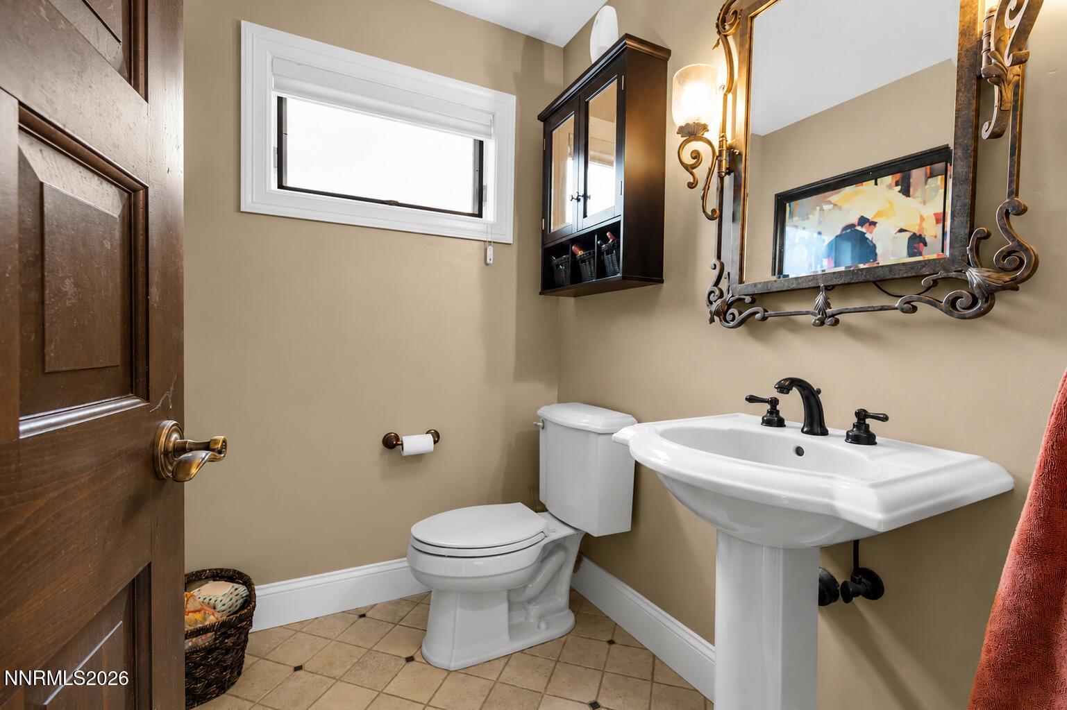 4260 Longknife Road Reno, NV 89519 - Photo 10 of 76 Longknife 9