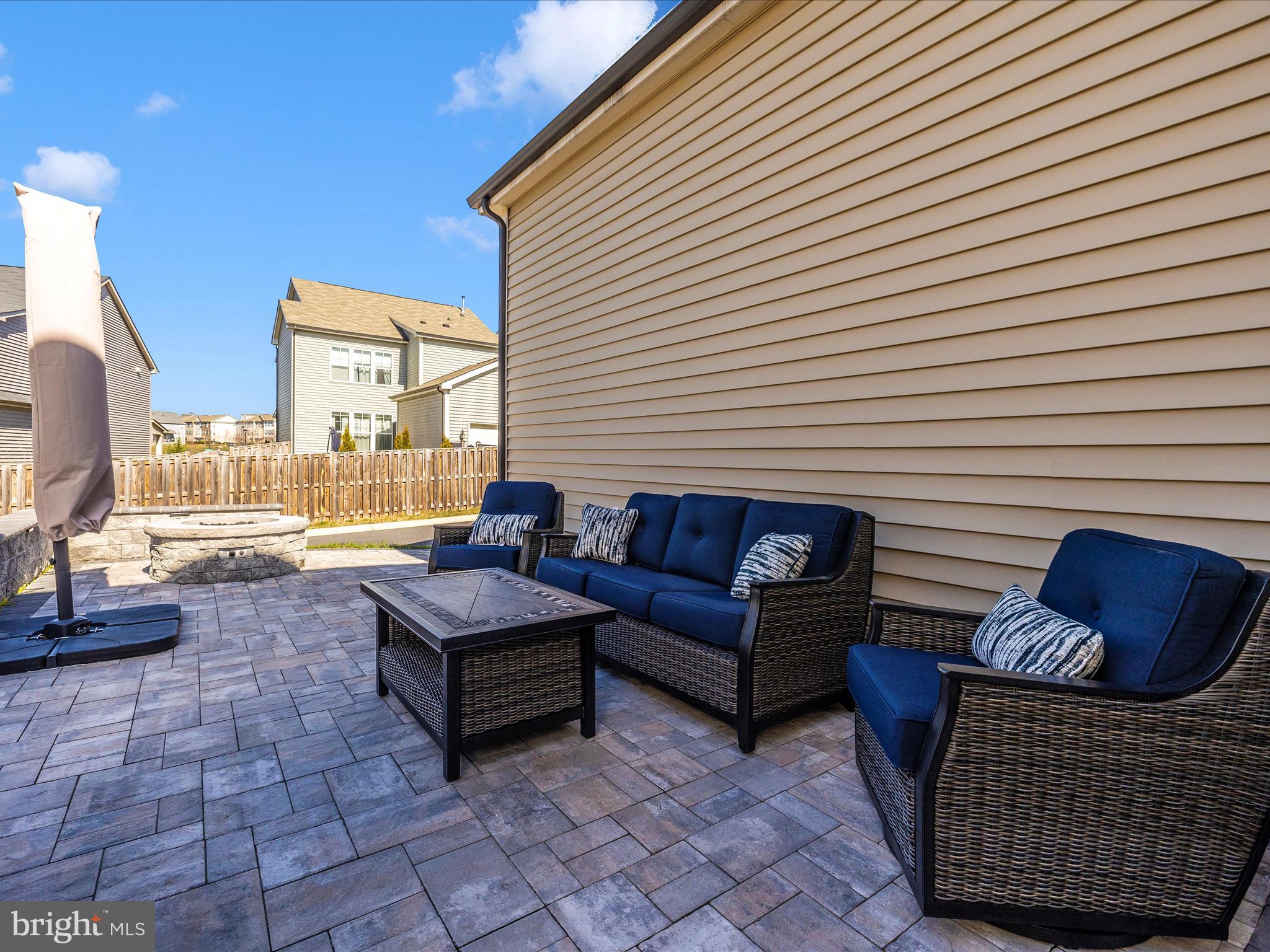 5512 Hawk Ridge Road Frederick, MD 21704 - Photo 4 of 49 Patio