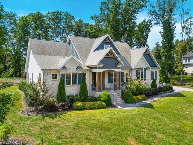 $1,150,000 | 5405 Briardenn Court, Summerfield, NC 27358