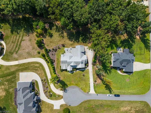 $1,150,000 | 5405 Briardenn Court, Summerfield, NC 27358