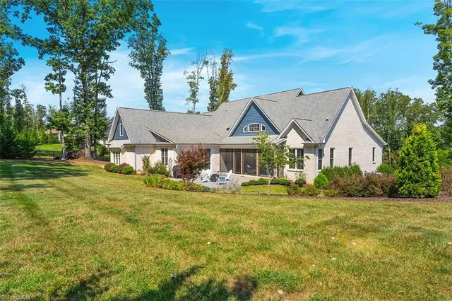$1,150,000 | 5405 Briardenn Court, Summerfield, NC 27358