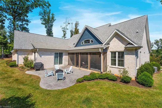 $1,150,000 | 5405 Briardenn Court, Summerfield, NC 27358