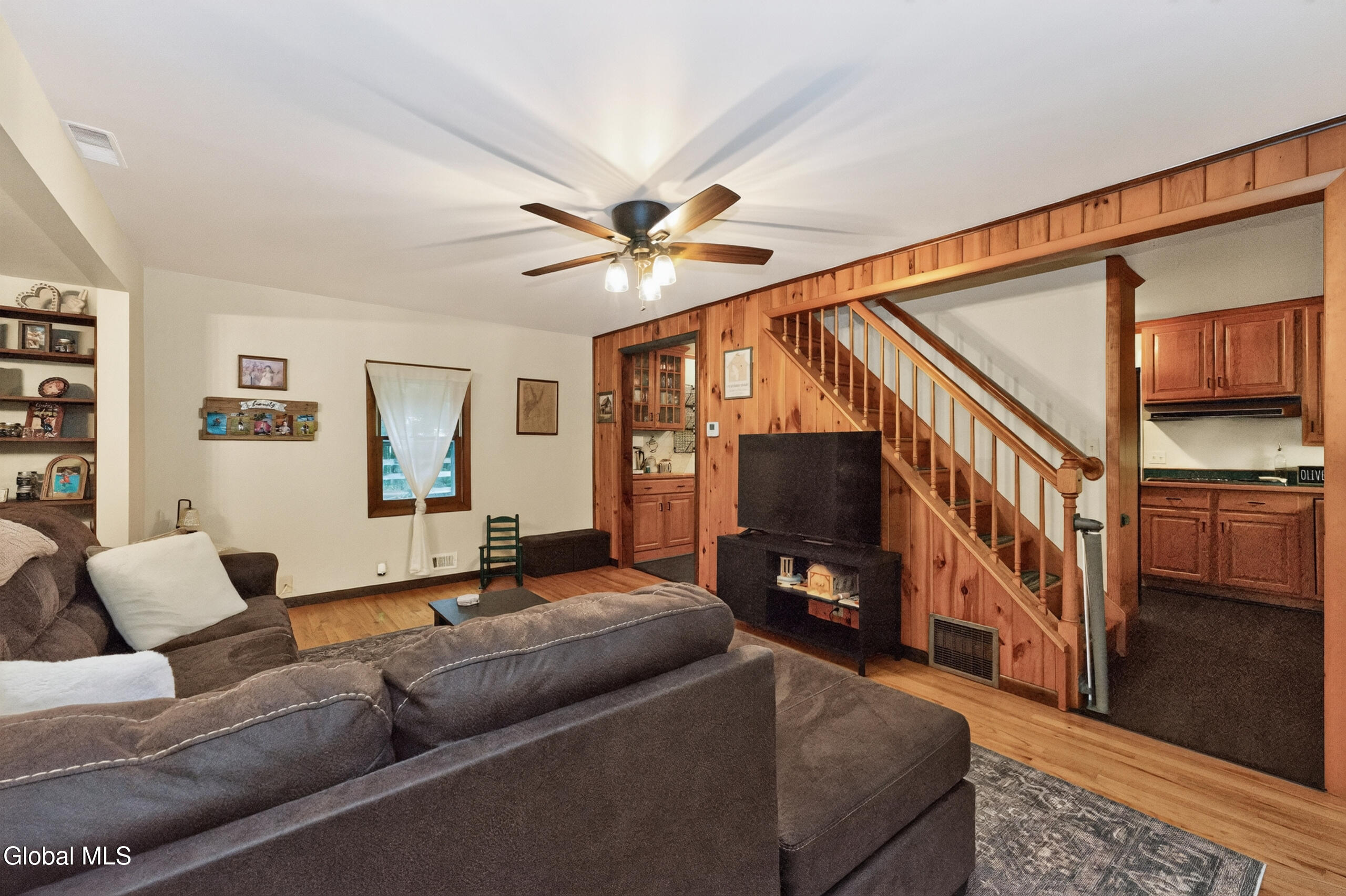 5647 Lake Road Galway, NY 12074 - Photo 22 of 71 1 Livingroom 6