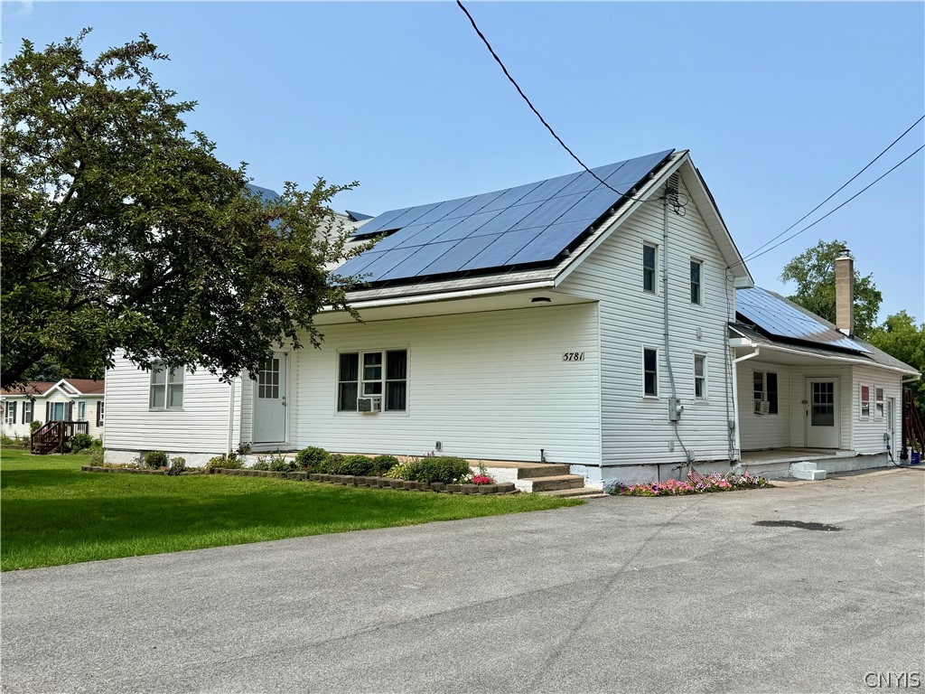 5781 Youngs Road Vernon, NY 13477 - Photo 1 of 44 Gallery Image 1