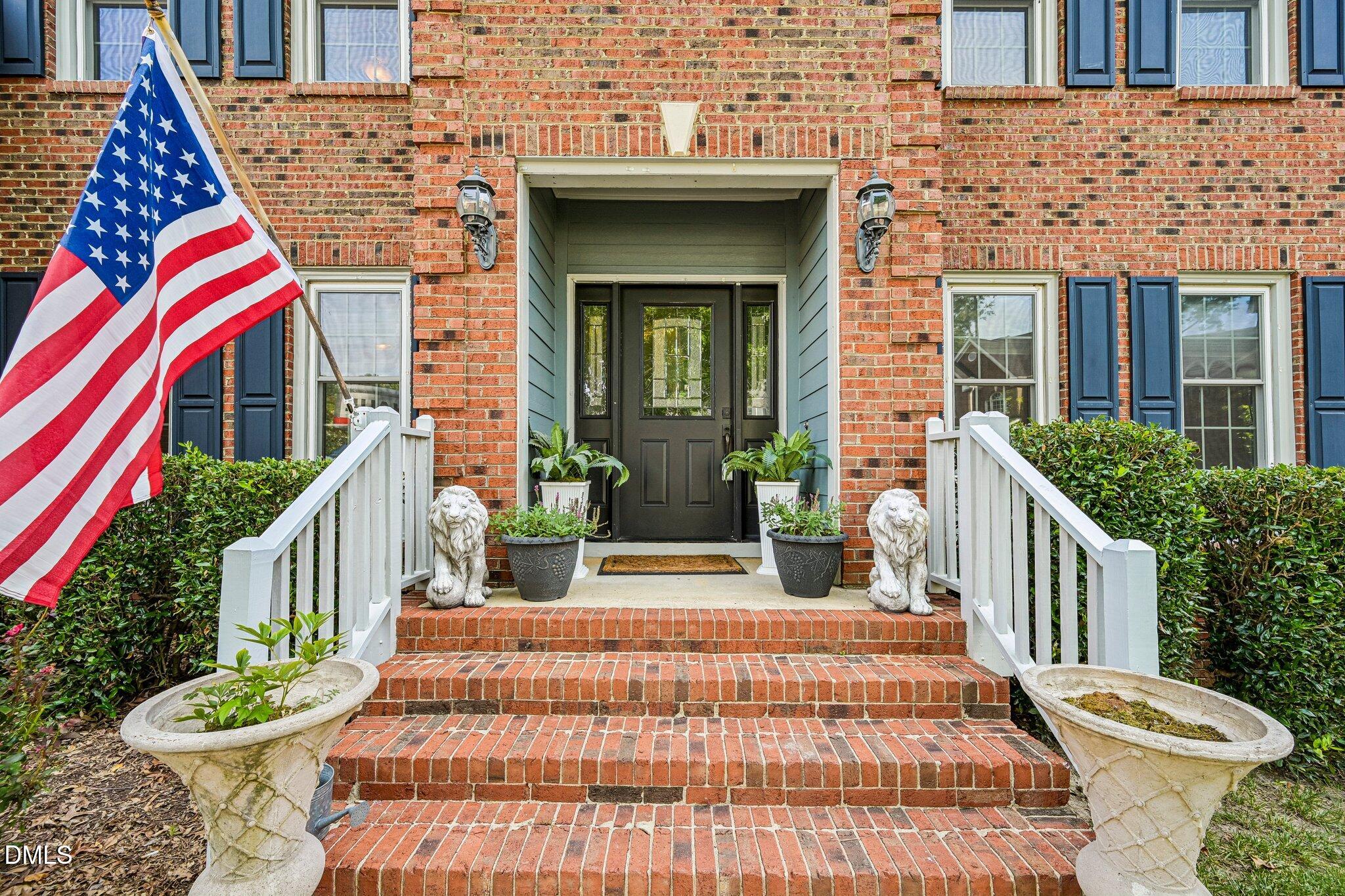 9800 Karcia Court Raleigh, NC 27617 - Photo 2 of 39 6-web-or-mls-Karcia Ct-S1308-006