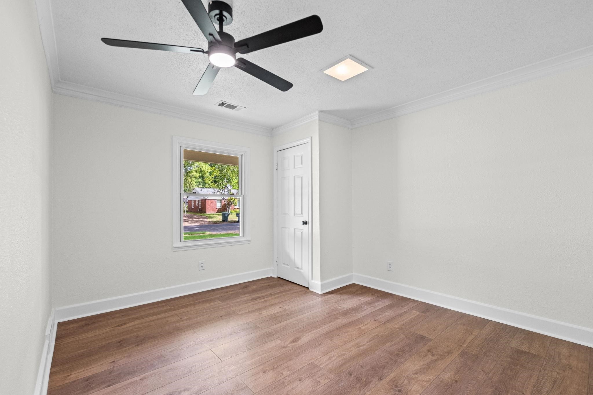 4585 Helene Road Memphis, TN 38117 - Photo 20 of 27