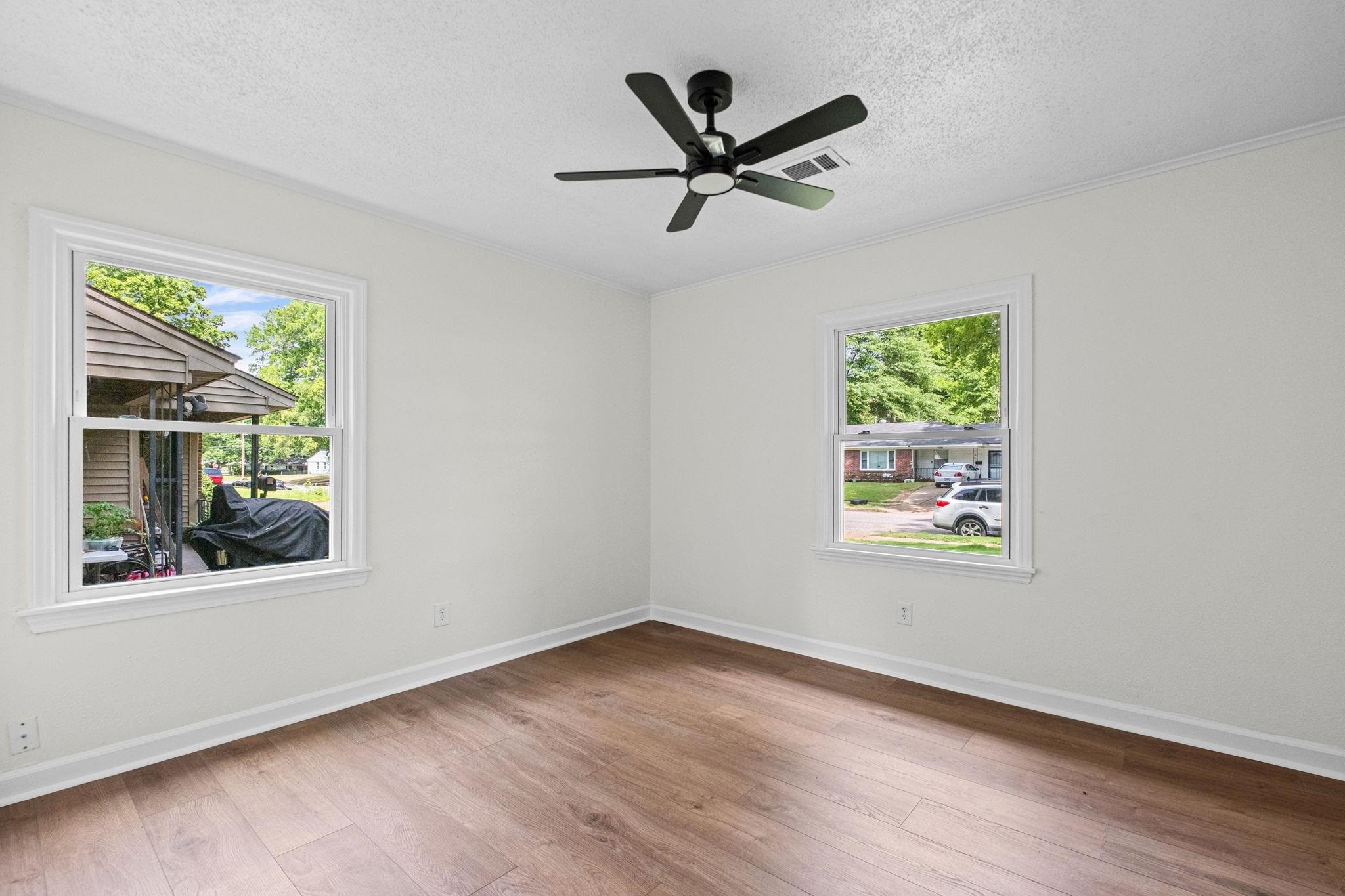 4585 Helene Road Memphis, TN 38117 - Photo 21 of 27