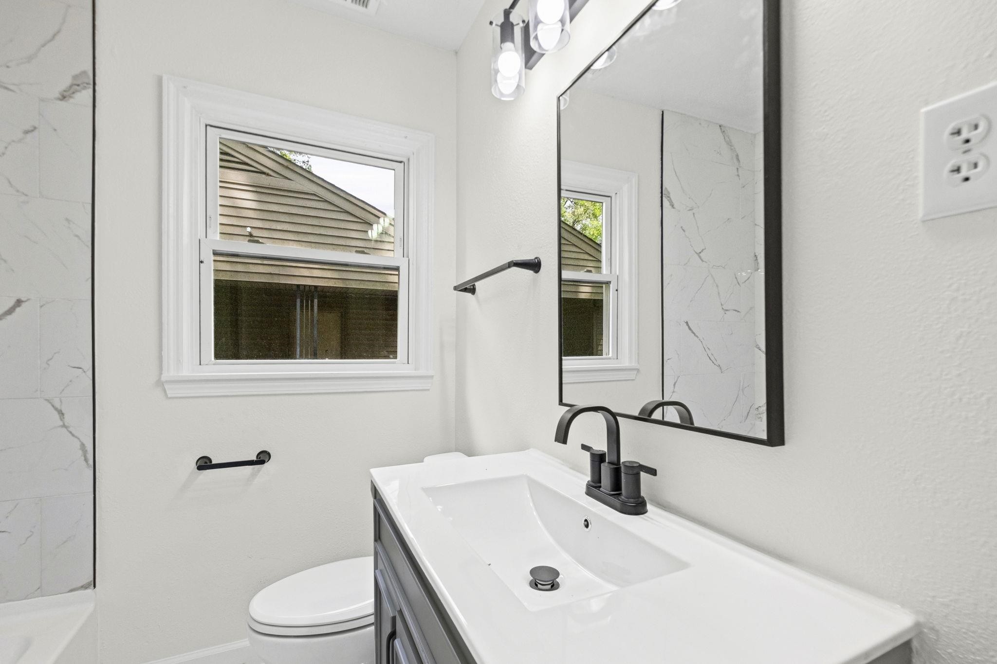 4585 Helene Road Memphis, TN 38117 - Photo 23 of 27