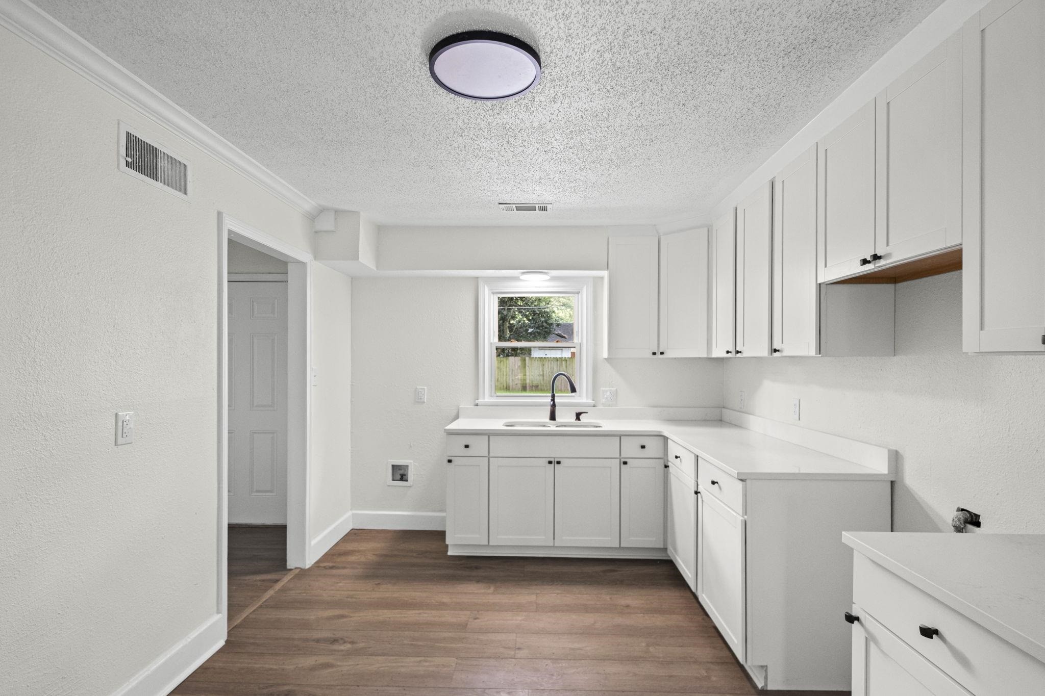 4585 Helene Road Memphis, TN 38117 - Photo 9 of 27