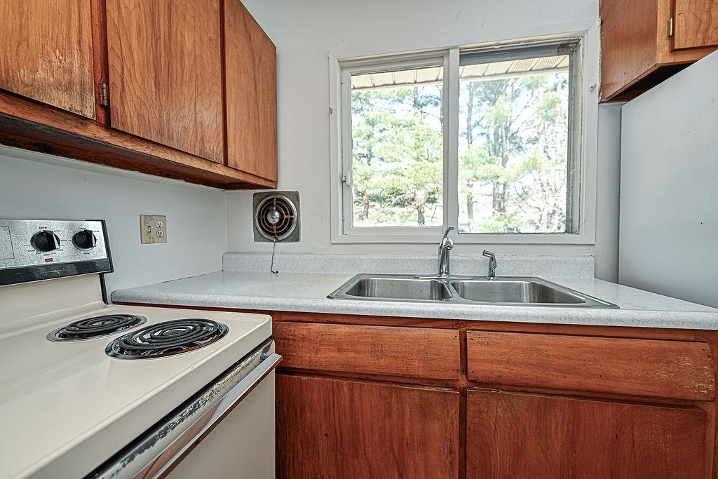 284 Ocean Road Portsmouth, NH 03801 - Photo 16 of 59