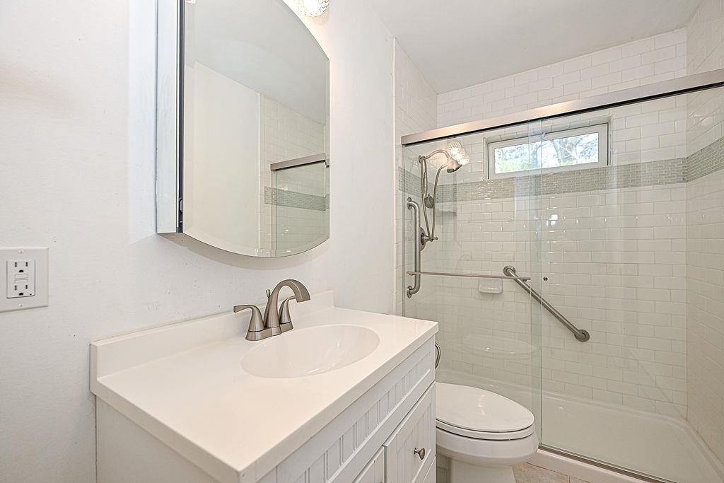 284 Ocean Road Portsmouth, NH 03801 - Photo 20 of 59