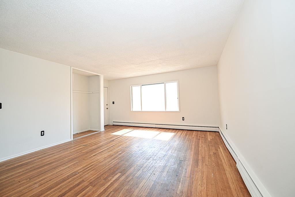 284 Ocean Road Portsmouth, NH 03801 - Photo 5 of 59