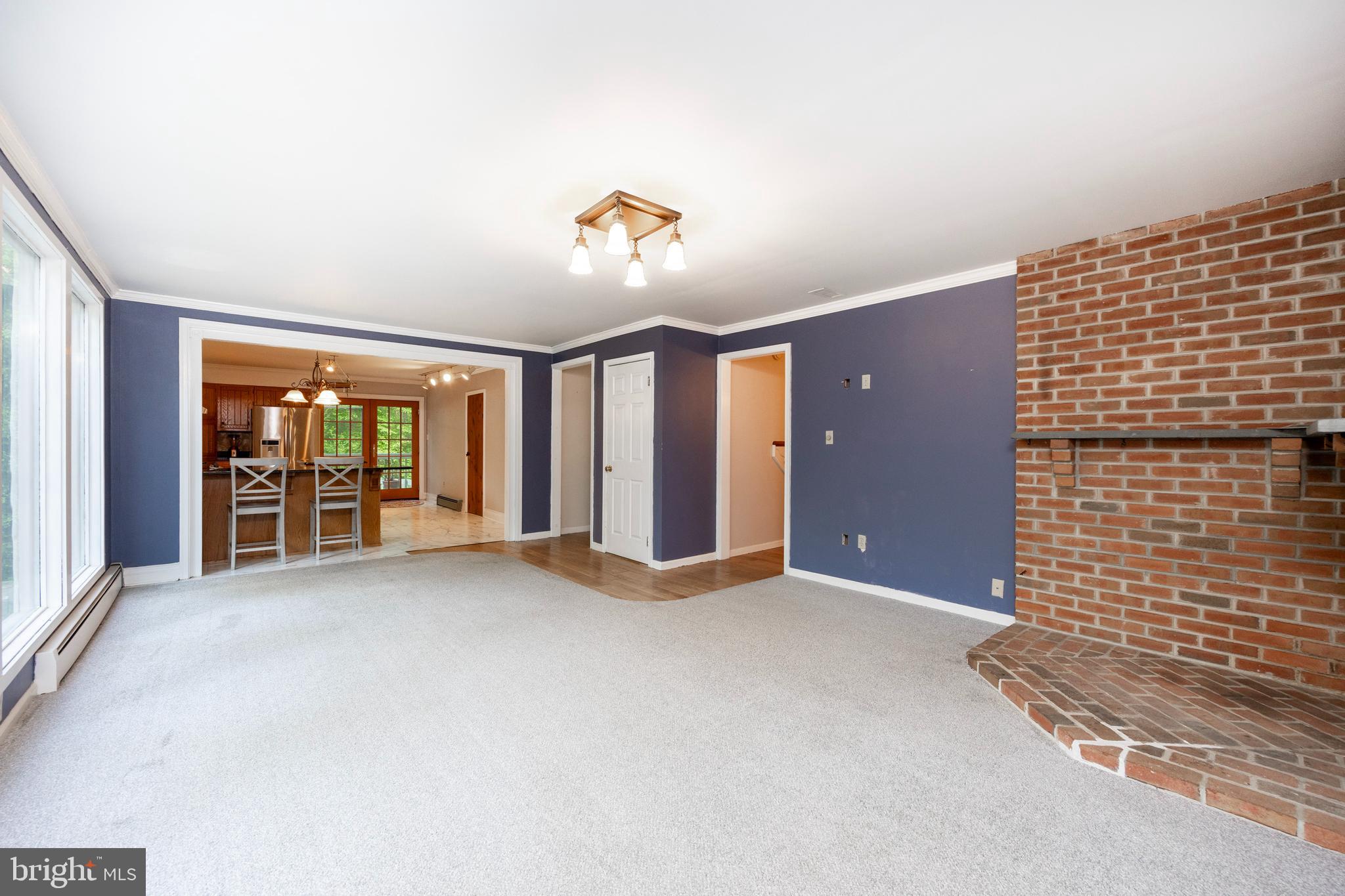 2099 St Peters Road Pottstown, PA 19465 - Photo 18 of 62 Family Room