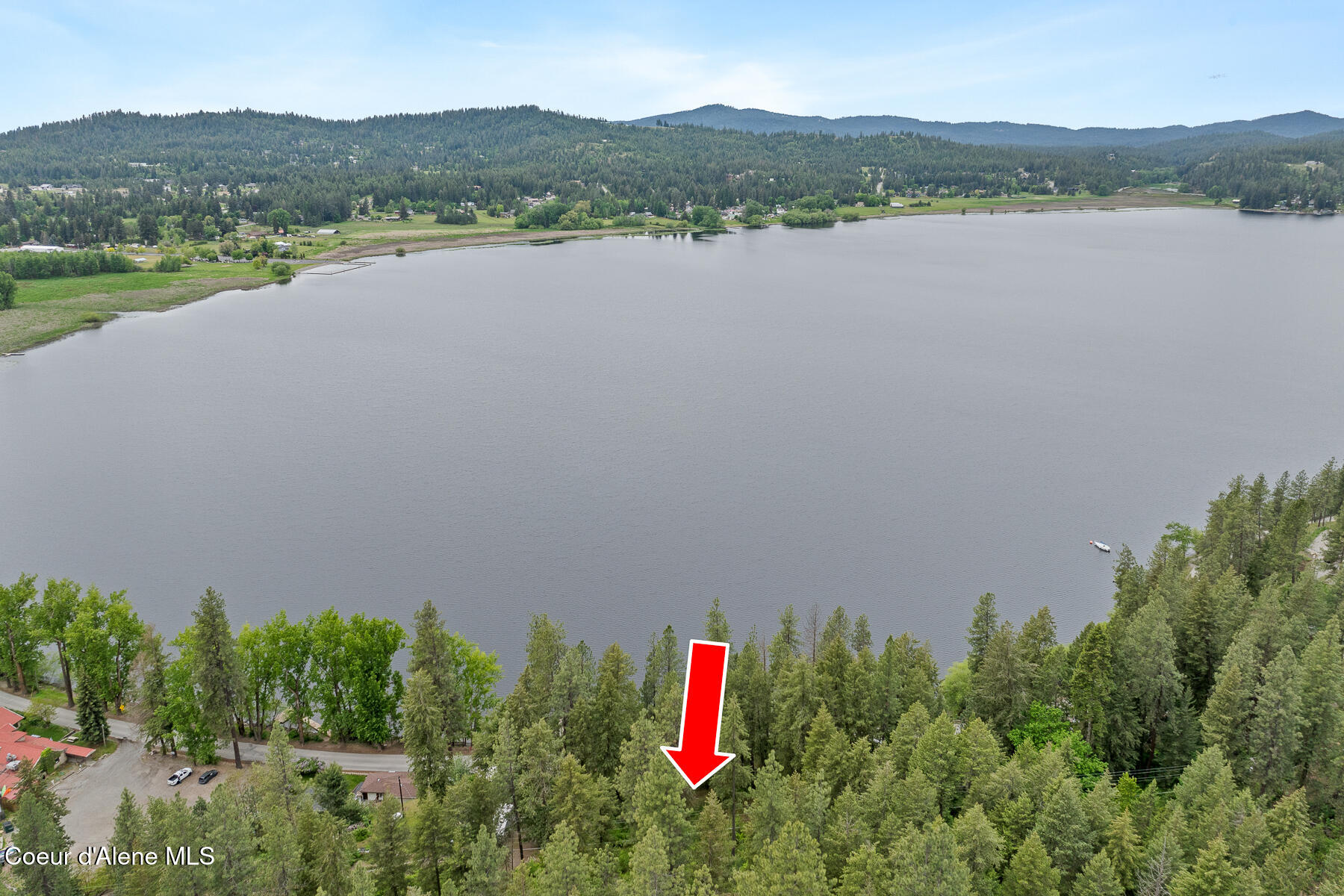 Aerial_CliffhouseRdLot-1_Arrow