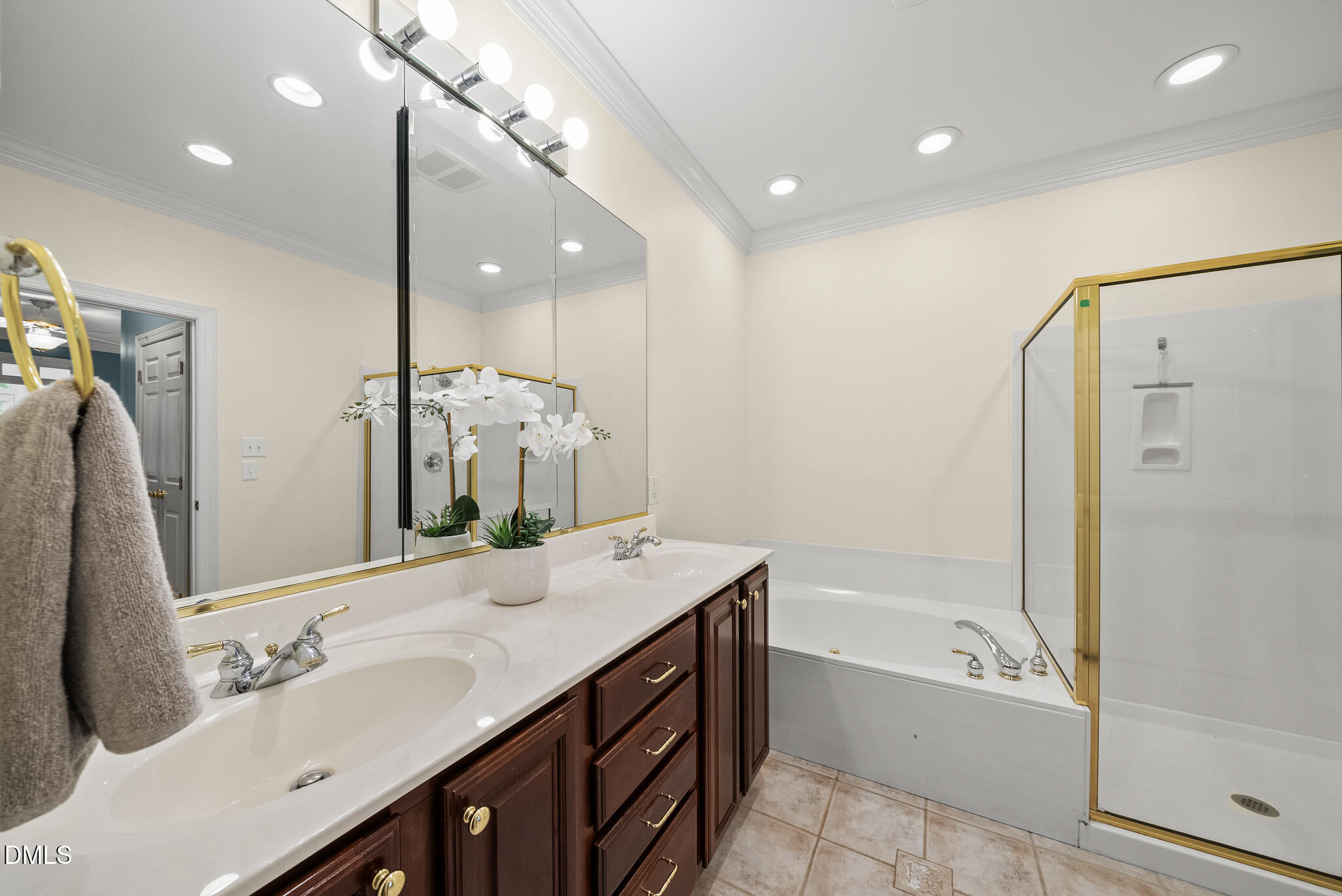 3403 Barron Berkeley Way Raleigh, NC 27612 - Photo 9 of 53 DSC09235