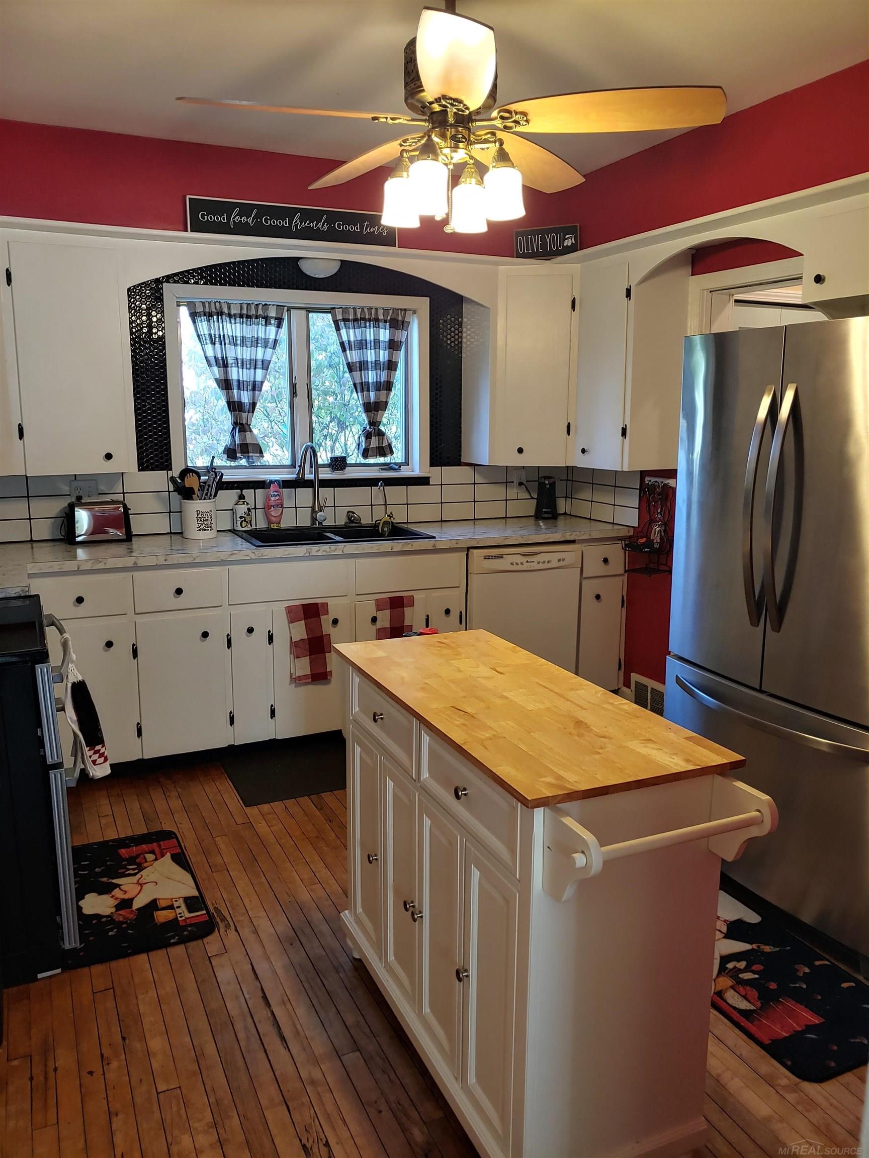 232 Sanilac Road Sandusky, MI 48471 - Photo 7 of 18
