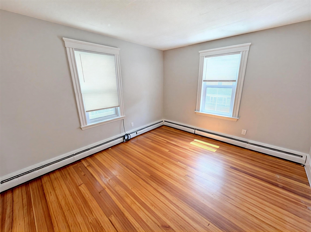 8 Arthur Street, Unit 2 Salem, MA 01970 - Photo 3 of 8