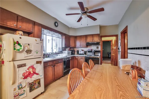 $184,900 | 422 Marilla Street, Buffalo, NY 14220