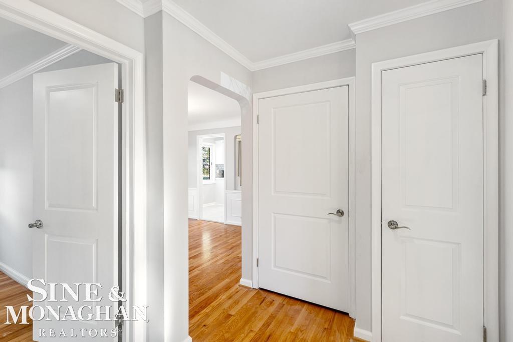 350 Ridgemont Road Grosse Pointe Farms, MI 48236 - Photo 14 of 32