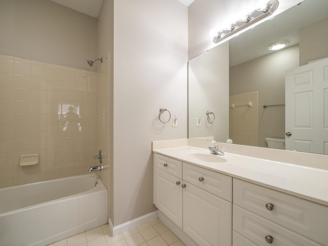 8031 Allyns Landing Way, Unit 301 Raleigh, NC 27615 - Photo 32 of 46 Photo 33