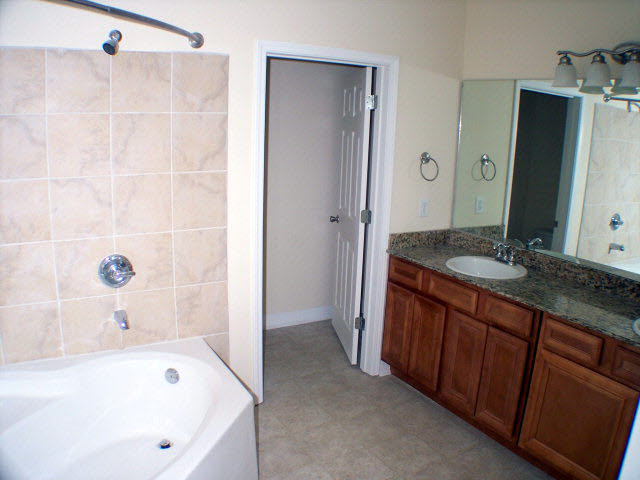 26678 Canal Road, Unit 4 Orange Beach, AL 36561 - Photo 8 of 11 Master Bathroom