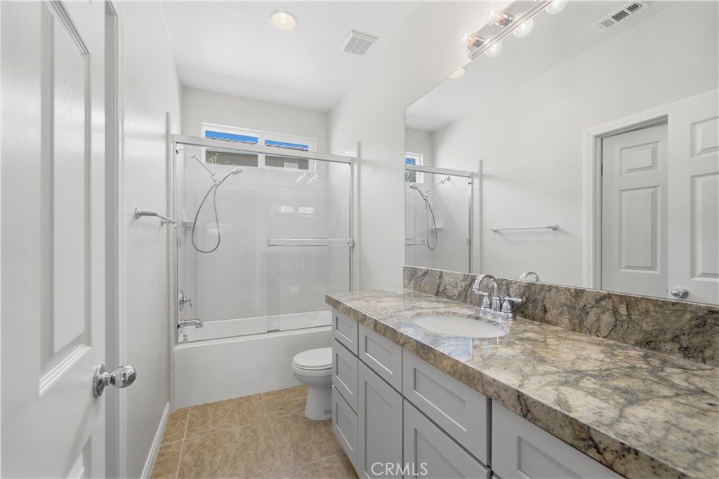 1267 Oro Ridge Palm Springs, CA 92262 - Photo 14 of 33