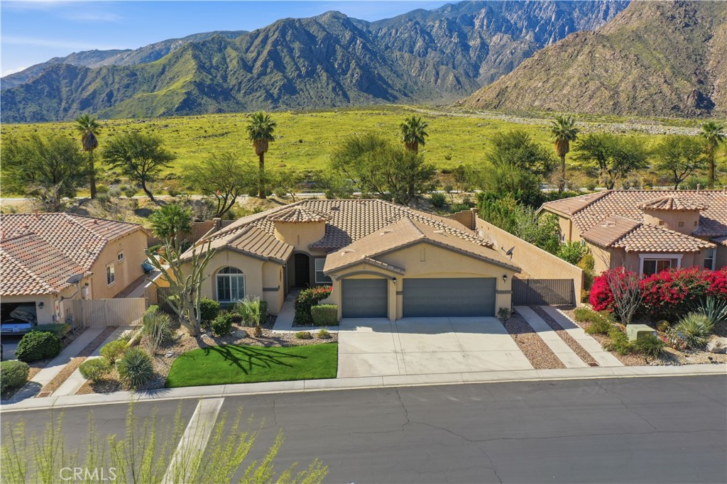 1267 Oro Ridge Palm Springs, CA 92262 - Photo 2 of 33