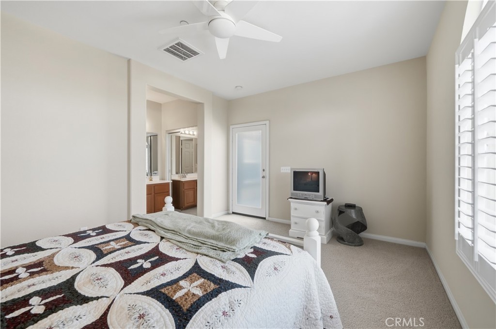 1267 Oro Ridge Palm Springs, CA 92262 - Photo 6 of 33