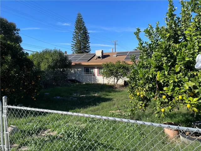 $2,795 | 1188 West Cypress Avenue, Redlands, CA 92373