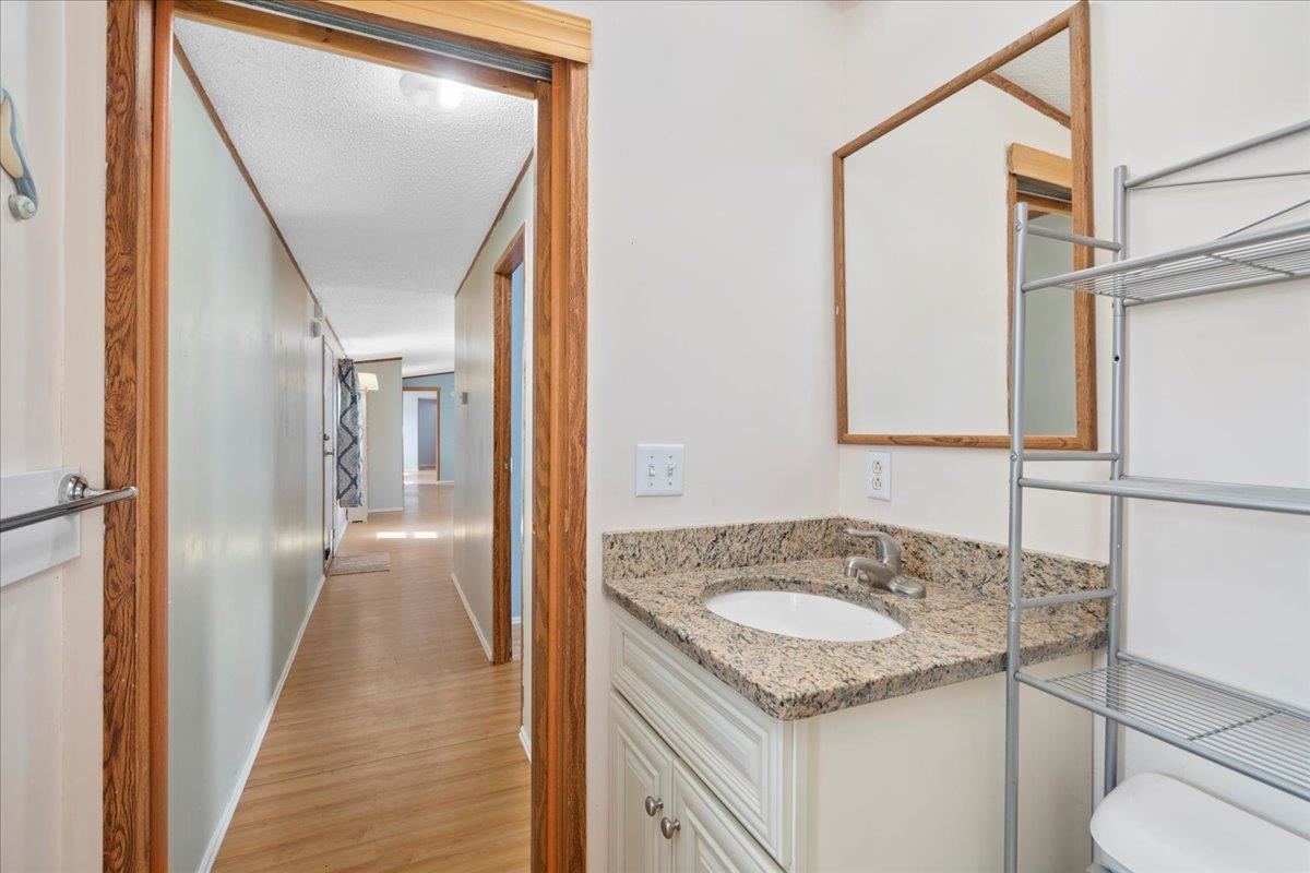 27 3rd Street Mont Vernon, NH 03057 - Photo 27 of 39 Gallery Image 27